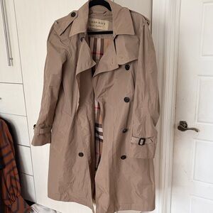 Burberry Beige Trench Coat with Plaid Lining